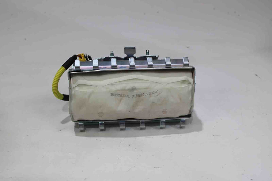 OEM Honda Odyssey Passenger Airbag (2014–2017) | Part 77820 - TK8 - A82ZA - Honda