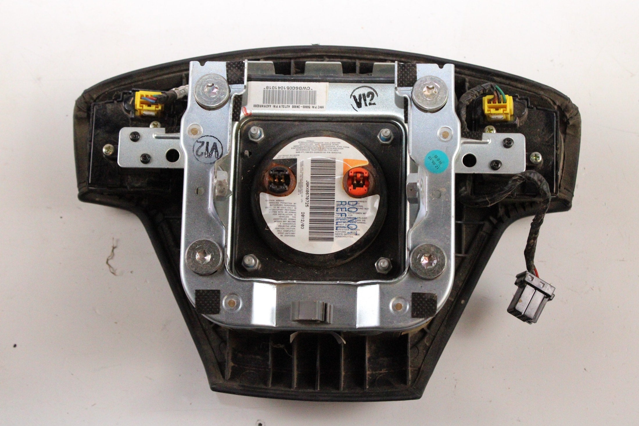 OEM Hyundai Driver Steering Wheel Airbag – Fits Equus (2011–2013) – Part #56900-3N600 - Hyundai
