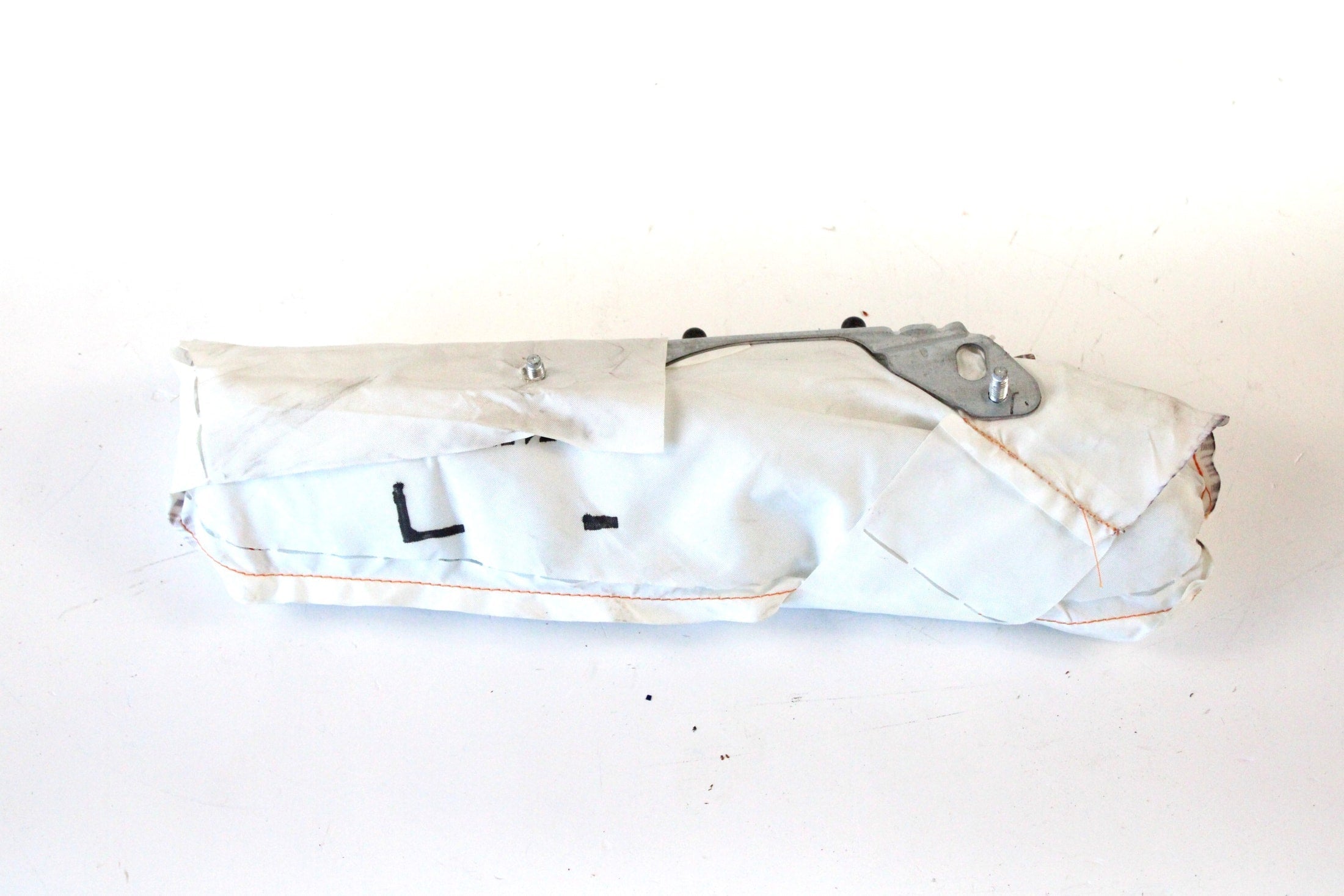 OEM Jaguar Passenger Seat Airbag – Fits Xf (2009–2015) and Xj (2010–2019) – Part #C2D51696 - Jaguar