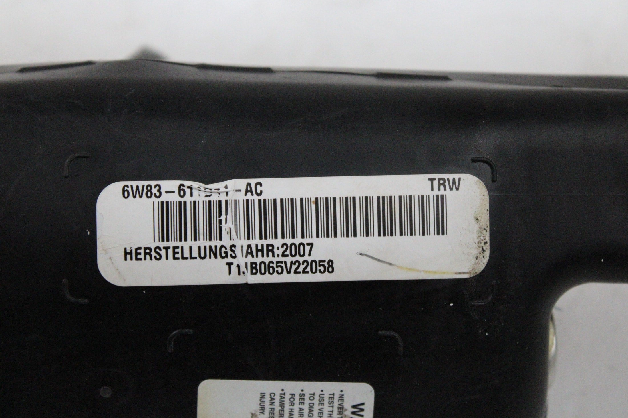 OEM Jaguar Side Airbag – Fits Xr, Xkr (2007–2015) – Part #6W83-611D11-AC - Jaguar