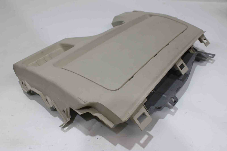 OEM Land Rover Discovery Driver Knee Airbag (2015–2019) | Part LR026034 - Land Rover