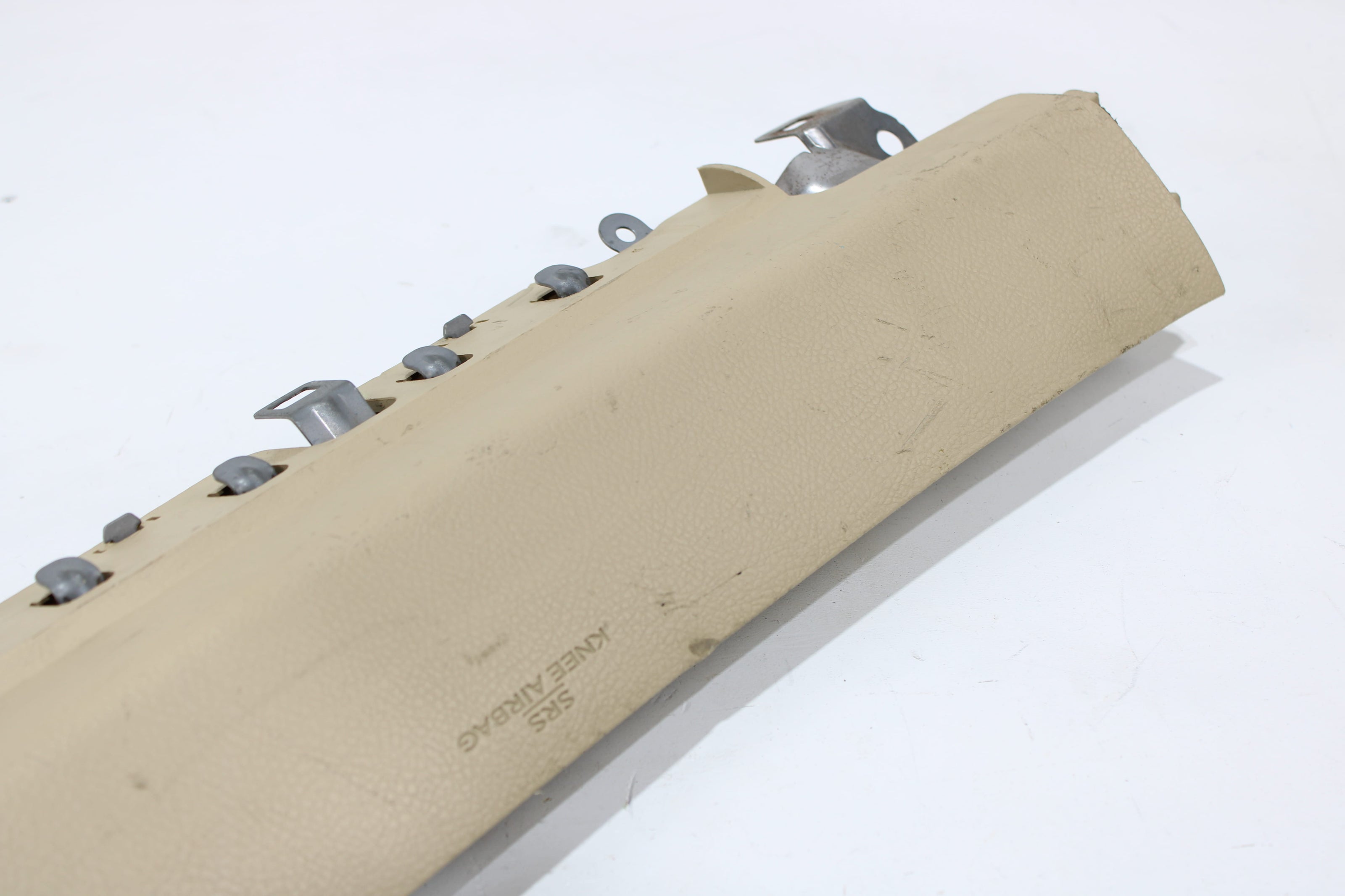 OEM Lexus Knee Airbag – Fits Gs300, Gs350, Gs430, Gs450H, Gs460 (2007–2011) – Part 7399030020C0 - Lexus