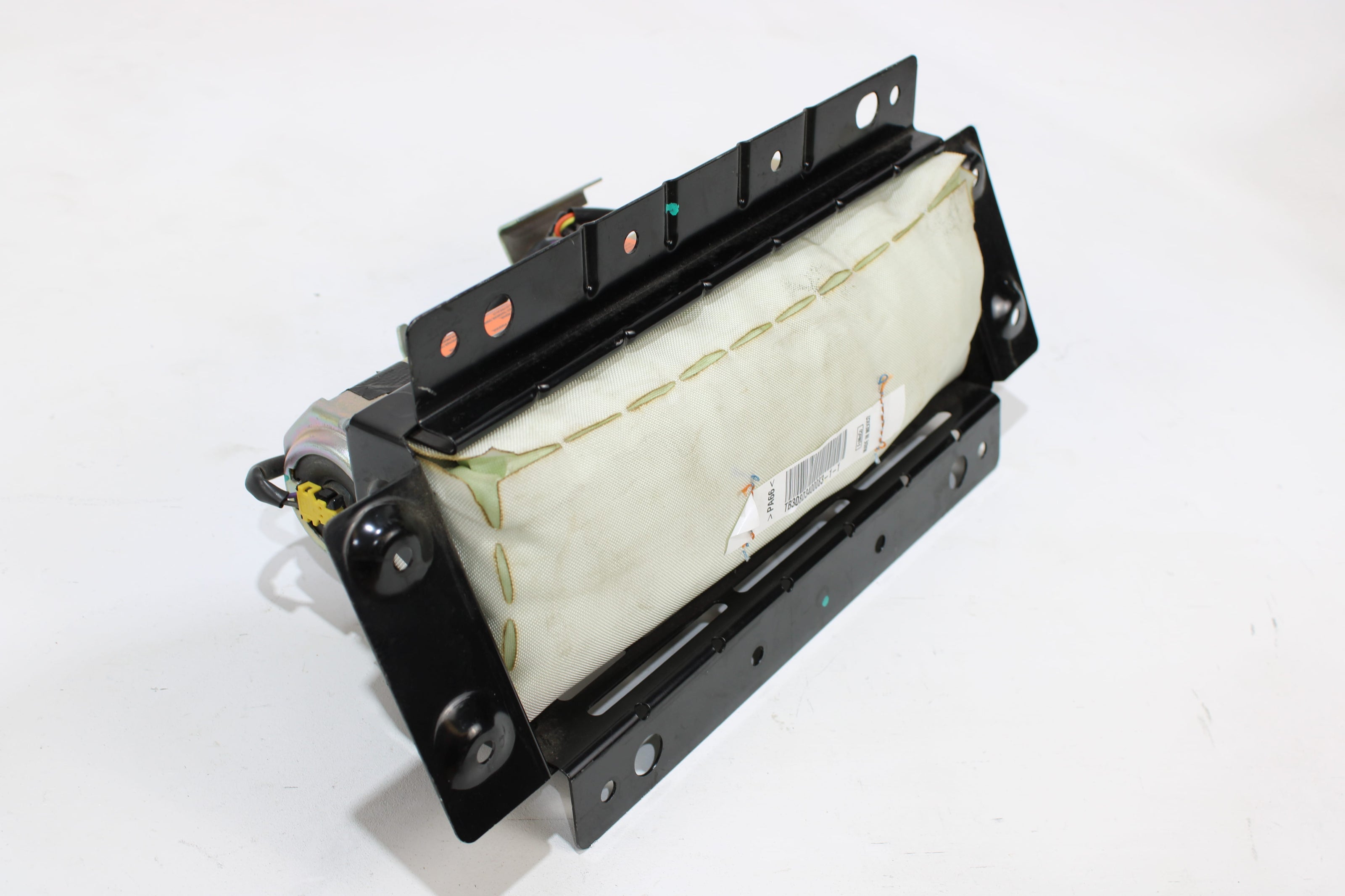 OEM Lincoln Dashboard Airbag – Fits Mkt (2010–2019) – Part BE93 - 74044A74 - AA - Lincoln