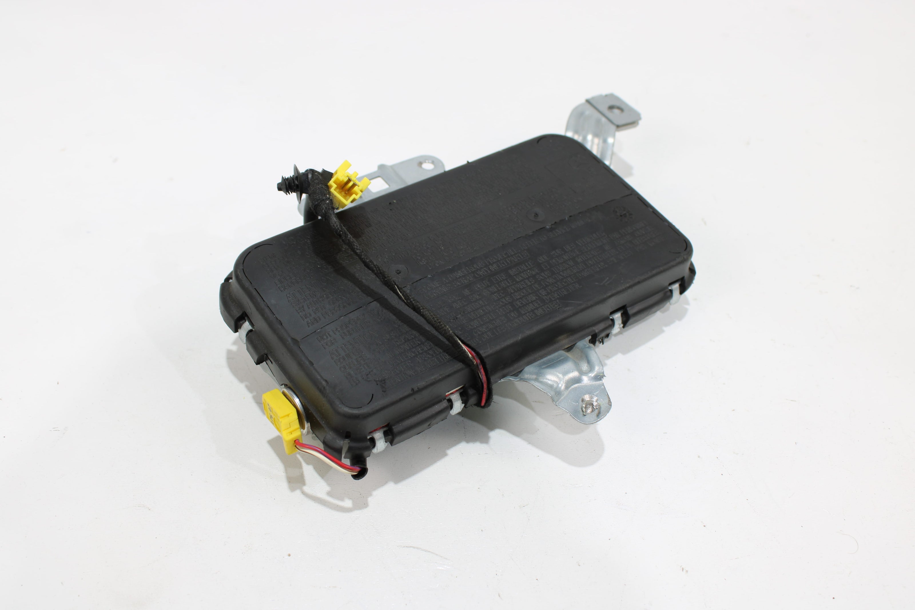 OEM Mercedes - Benz Airbag – Fits E320, E350, E500, E55, Cls500, Cls550, Cls55, Cls63 (2003–2011) – Part A2038600205 - Mercedes - Benz