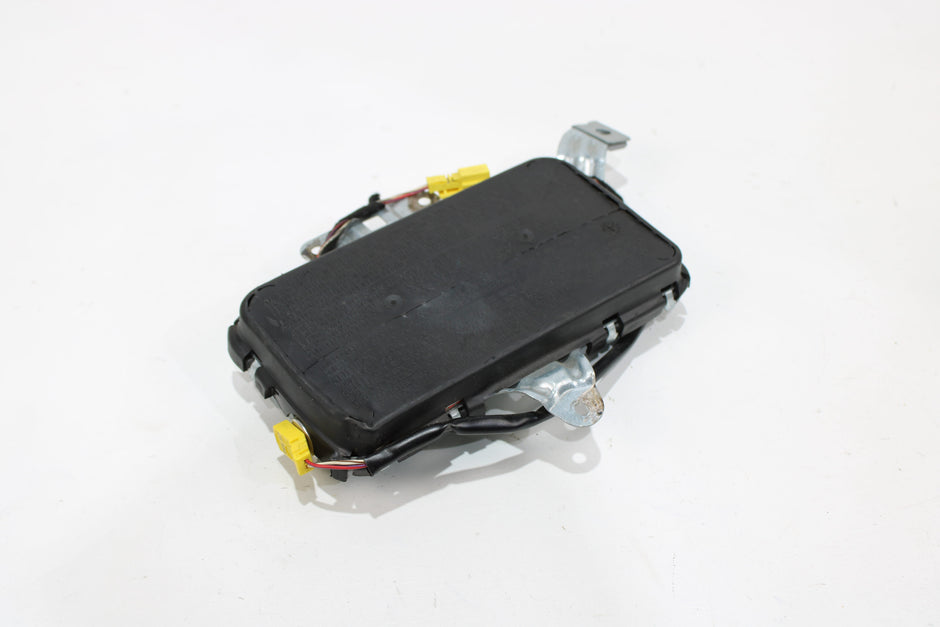 OEM Mercedes - Benz Airbag – Fits E320, E350, E500, E55, Cls500, Cls550, Cls55, Cls63 (2003–2011) – Part A2038600205 - Mercedes - Benz