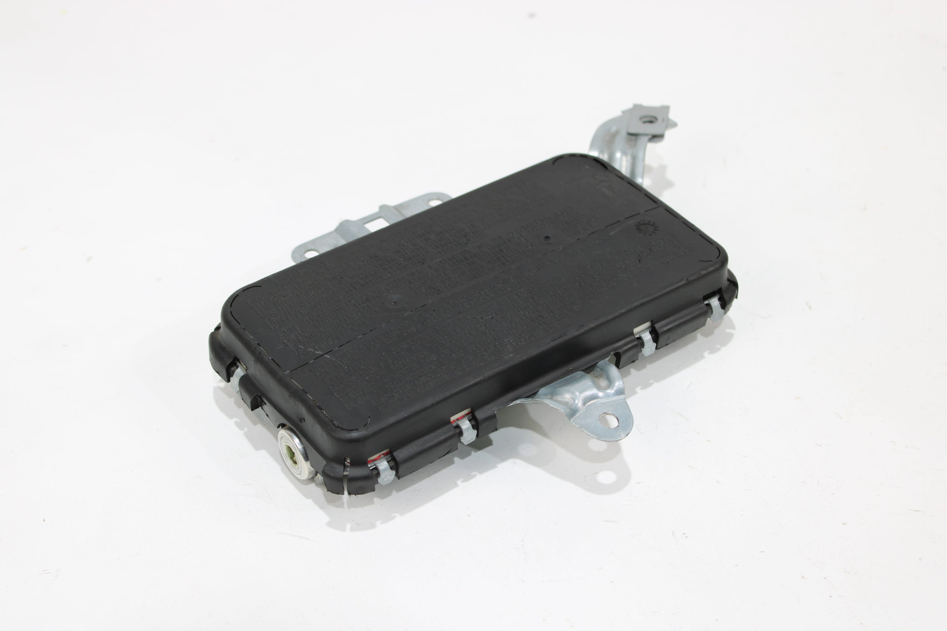 OEM Mercedes - Benz Airbag – Fits E320, E350, E500, E55, Cls500, Cls550, Cls55, Cls63 (2003–2011) – Part A2038600205 - Mercedes - Benz