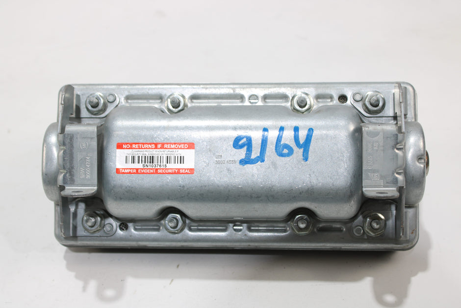 OEM Mercedes - Benz Dashboard Airbag – Fits E320, E350, E500, E550, E55, E63 (2003–2009) – Part A2118603305 - Mercedes - Benz