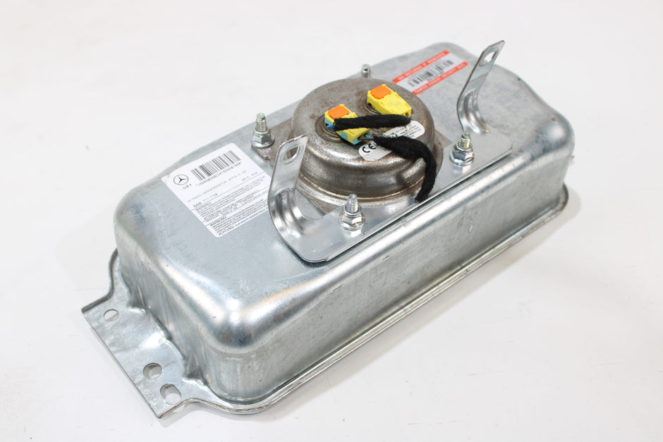 OEM Mercedes - Benz Dashboard Airbag – Fits Gle350, Gle400, Gle550E, Gle63, Gle43, Gls450, Gls550, Gls63 (2017–2019) – Part A1668602402 - Mercedes - Benz