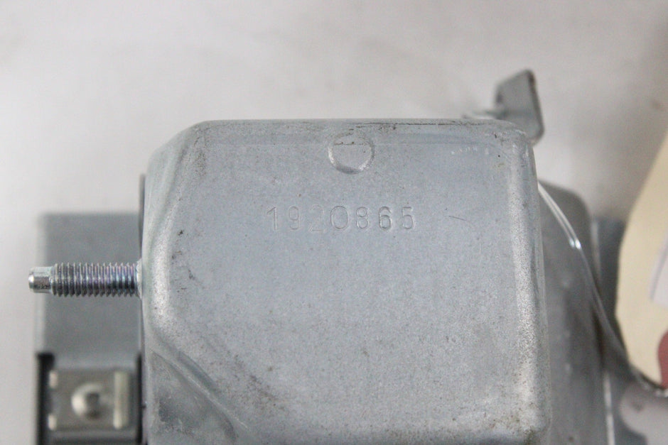 OEM Mercedes-Benz Driver Knee Airbag – Fits C250, C300, C63 Amg, E250 (2010–2017) – Part 305669510what - Mercedes-Benz
