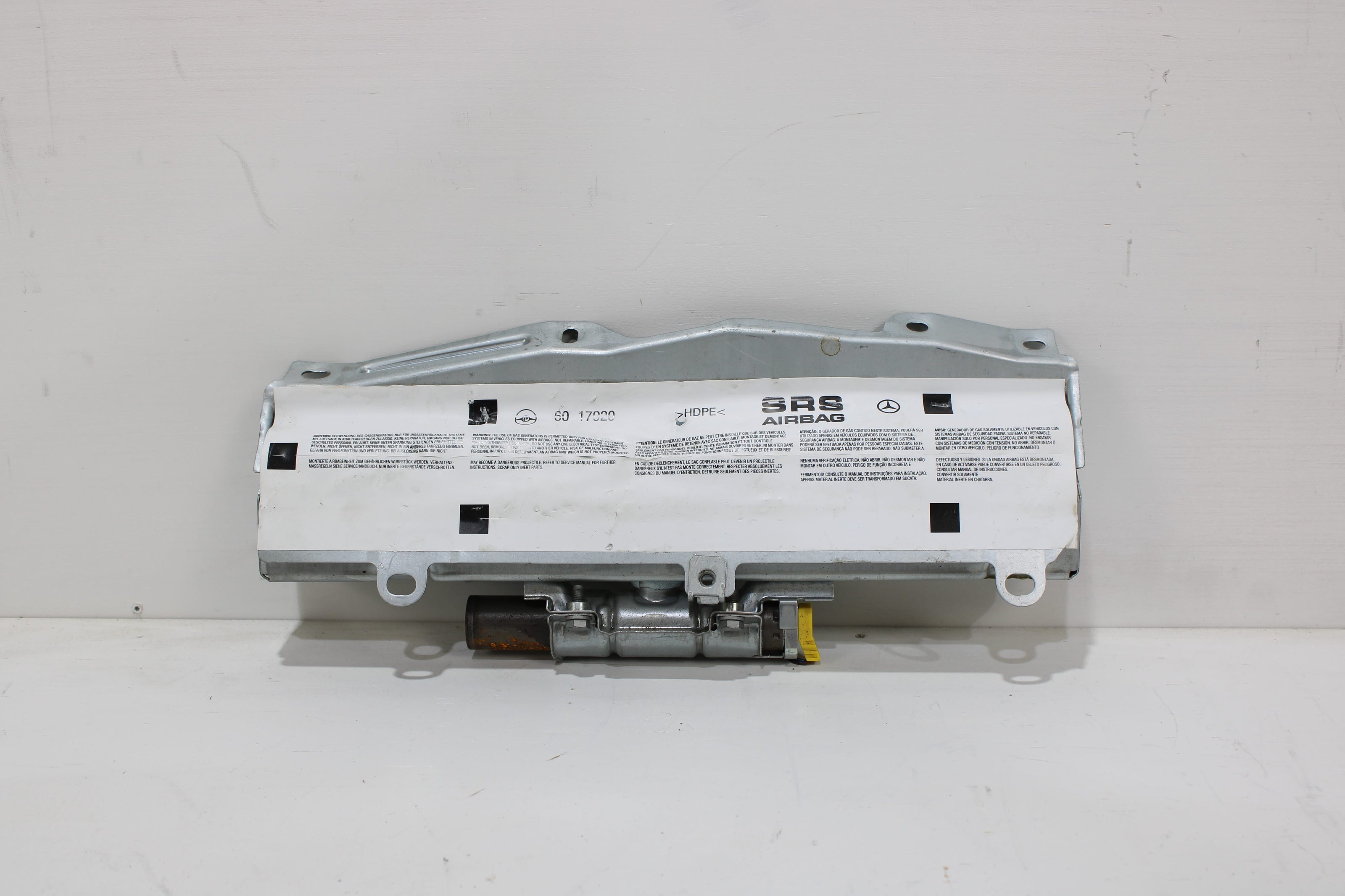 OEM Mercedes - Benz Knee Airbag – Fits Slk280, Slk350, Slk55 (2005–2011) – Part A1718600605 - Mercedes - Benz