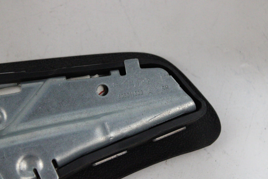 OEM Mercedes-Benz Passenger Seat Airbag – Fits C200, C250, C300, C350, C63 Amg (2008–2015) – Part 605010800C - Mercedes-Benz