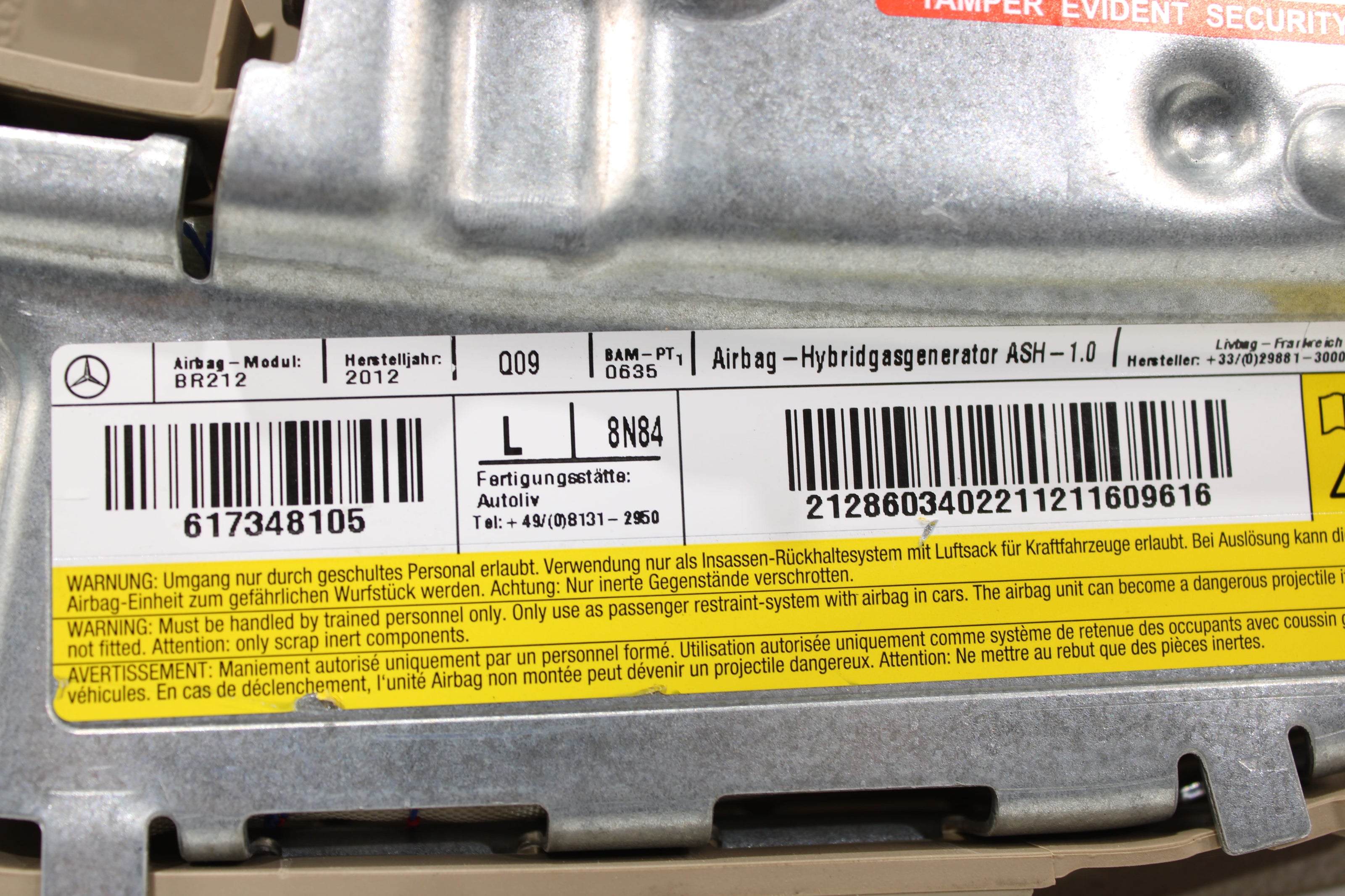 OEM Mercedes - Benz Side Airbag – Fits E250, E300, E350, E400, E550, Cls350, Cls400, Cls550 (2010–2018) – Part A2128603402 - Mercedes - Benz