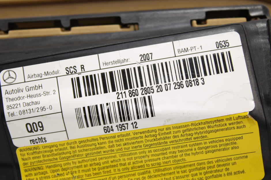 OEM Mercedes - Benz Side Airbag – Fits E300, E320, E350, E500, E550, E55, E63, Cls350, Cls500, Cls550, Cls55, Cls63 (2003–2011) – Part A2118602805 - Mercedes - Benz