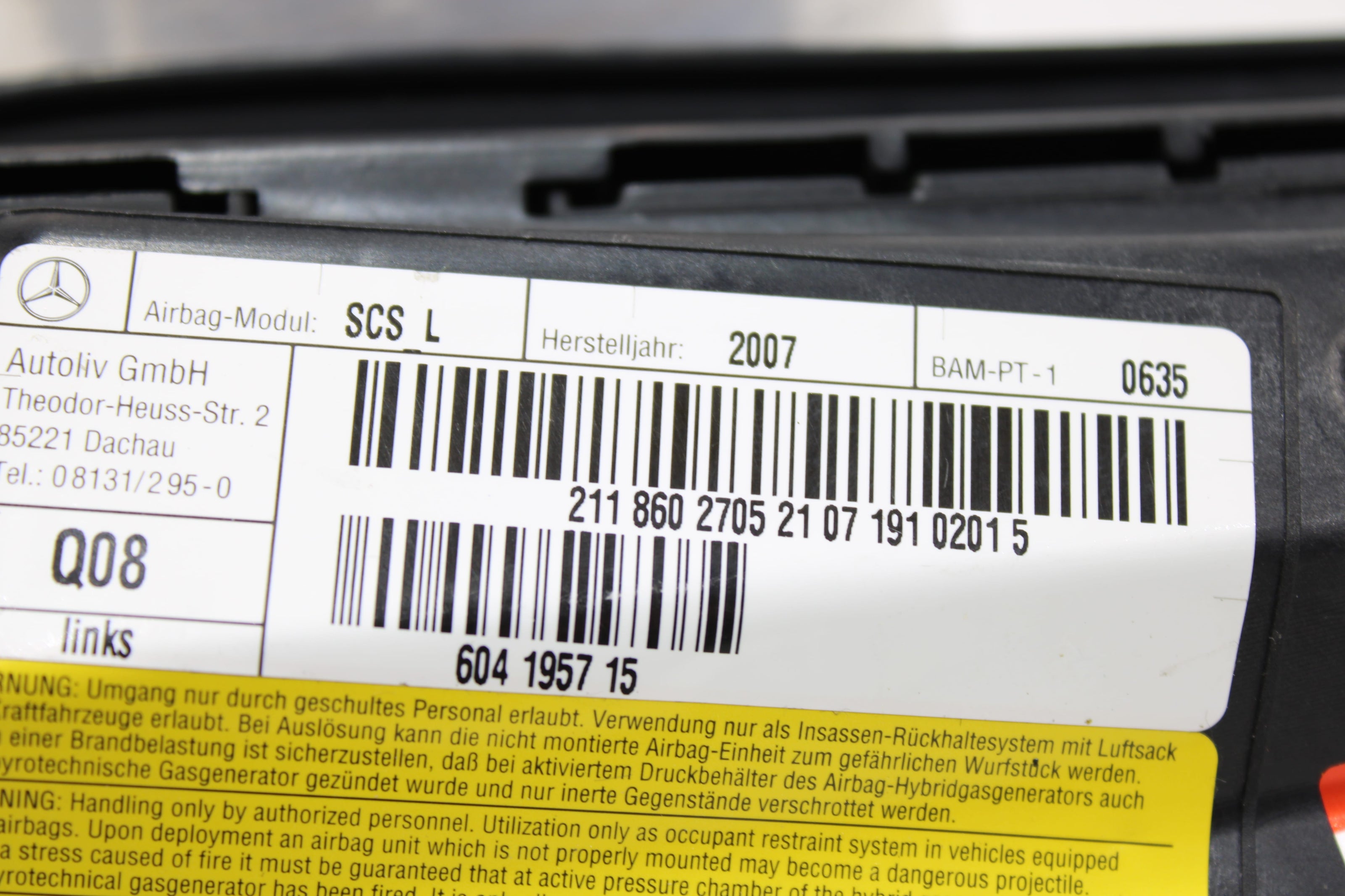 OEM Mercedes - Benz Side Airbag – Fits E320, E350, E500, E550, E55, E63, Cls550, Cls500, Cls55, Cls63 (2003–2011) – Part A2118602705 - Mercedes - Benz