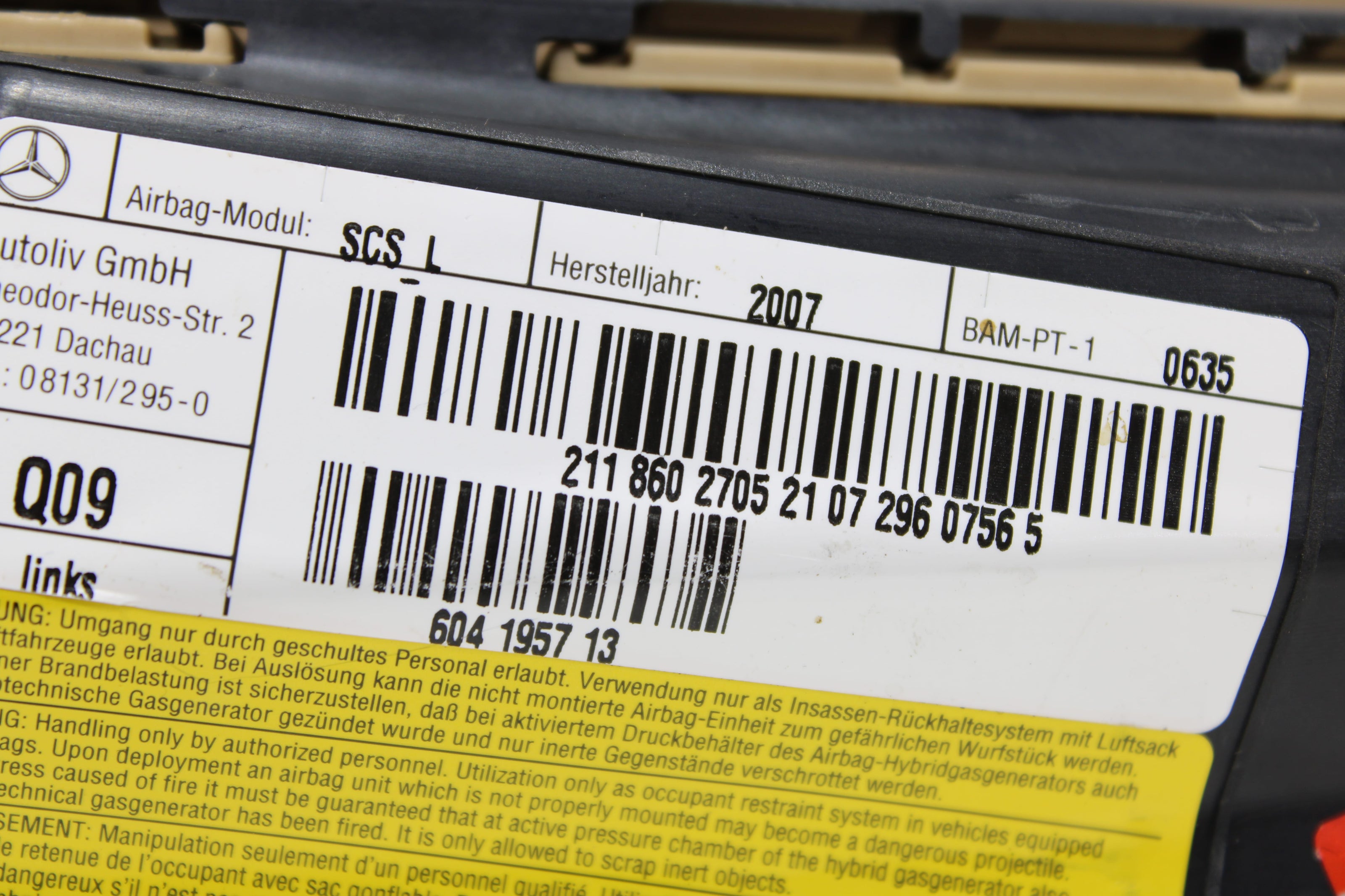 OEM Mercedes - Benz Side Airbag – Fits E320, E350, E500, E550, E55, E63, Cls550, Cls500, Cls55, Cls63 (2003–2011) – Part A2118602705 - Mercedes - Benz