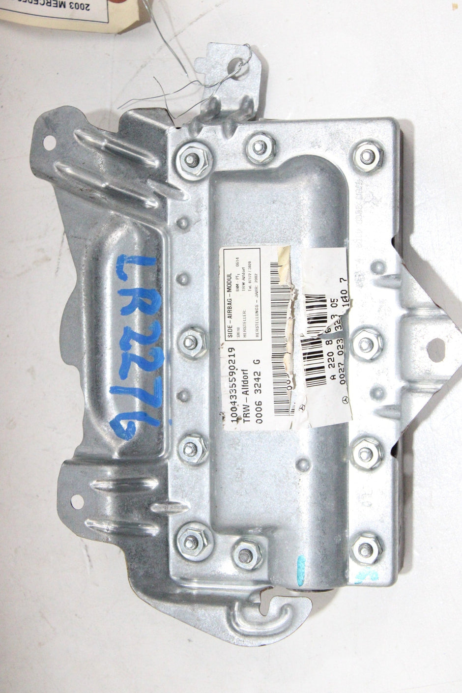 OEM Mercedes-Benz Side Airbag – Fits S-class (W220/V220) (1998–2005) – Part #A2208600305 - Mercedes-Benz