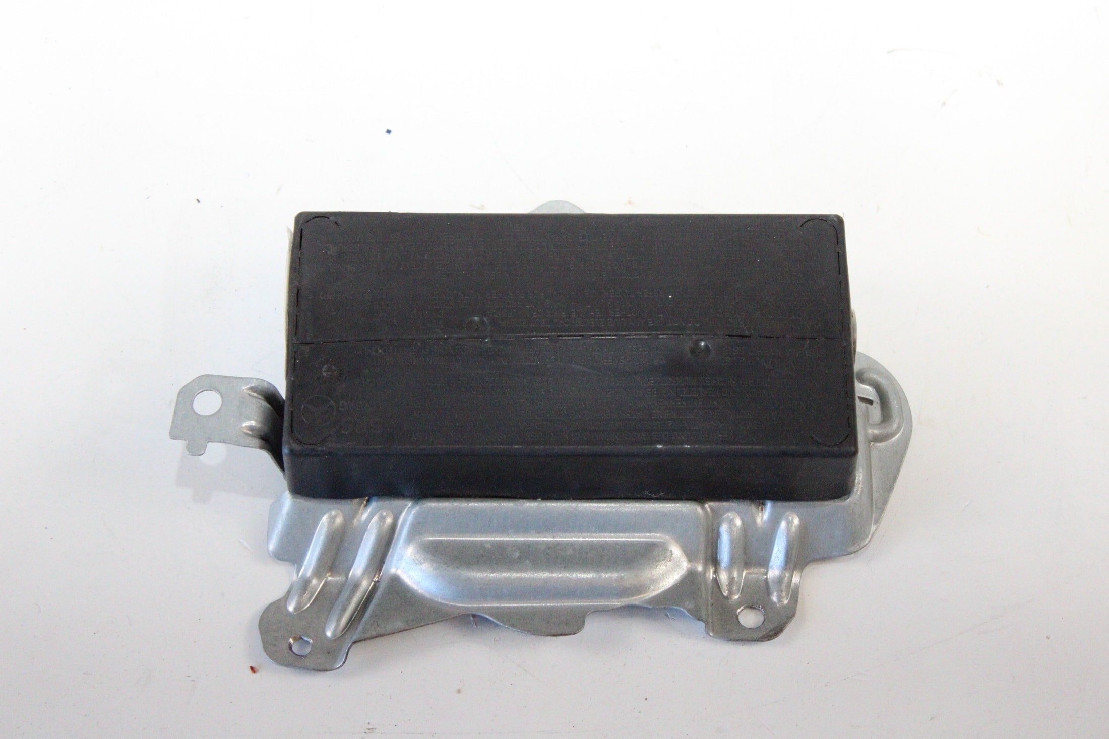 OEM Mercedes-Benz Side Airbag – Fits S350, S65 Amg (2006) and S430 (2000–2006) and S500, S55 Amg, S600 (2001–2006) – Part #A2208600405 - Mercedes-Benz