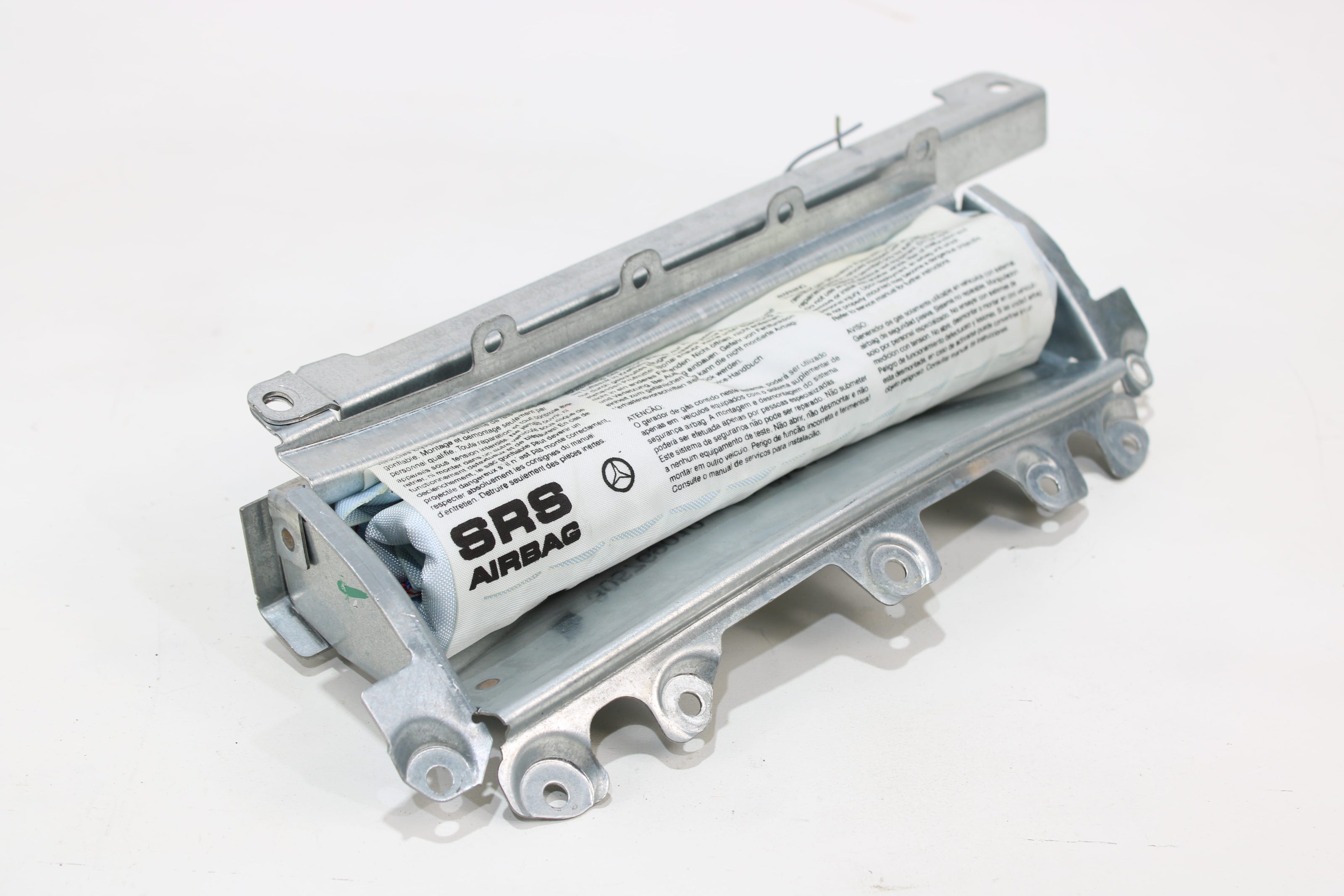 OEM Mercedes - Benz Steering Wheel Airbag – Fits Cls350, Cls500, Cls550, Cls55, Cls63 (2006–2011) – Part A2198601102 - Mercedes - Benz