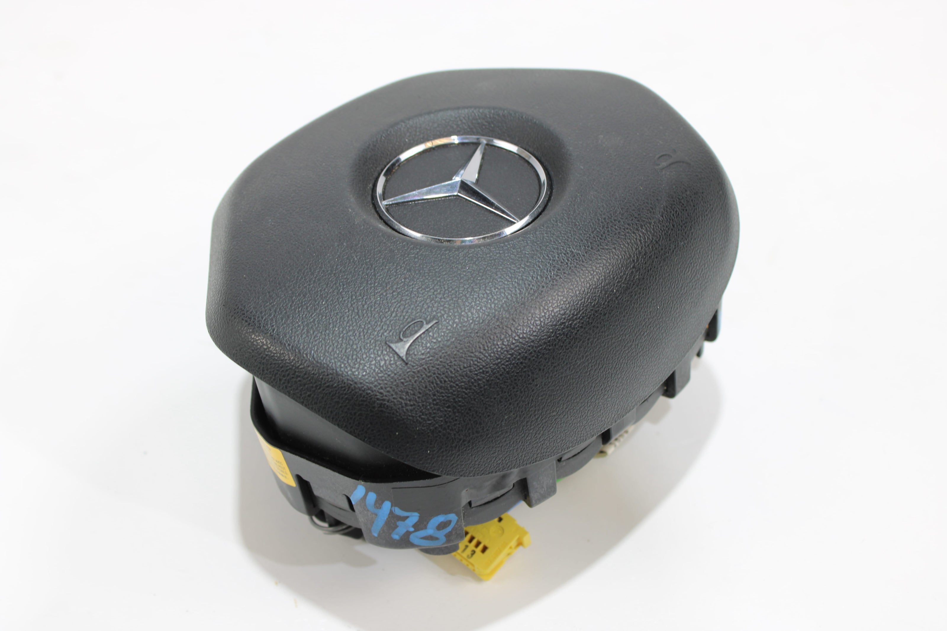 OEM Mercedes - Benz Steering Wheel Airbag – Fits E350, E400, E550, E63, Slk200, Slk250, Slk350 (2012–2017) – Part A1728602802 - Mercedes - Benz