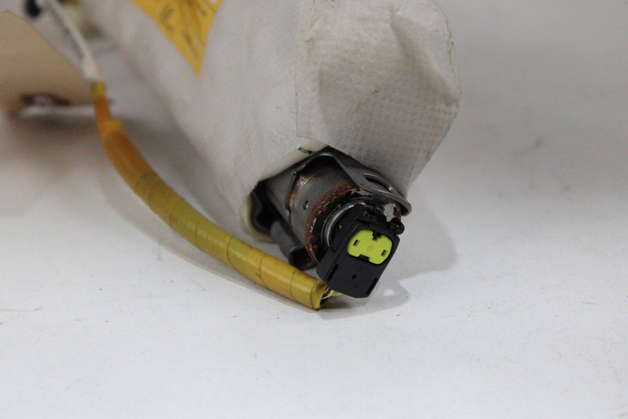 OEM Mitsubishi Driver Seat Airbag – Fits Outlander Iii (2013–2022) – Part 0589-P1-000281 - Mitsubishi
