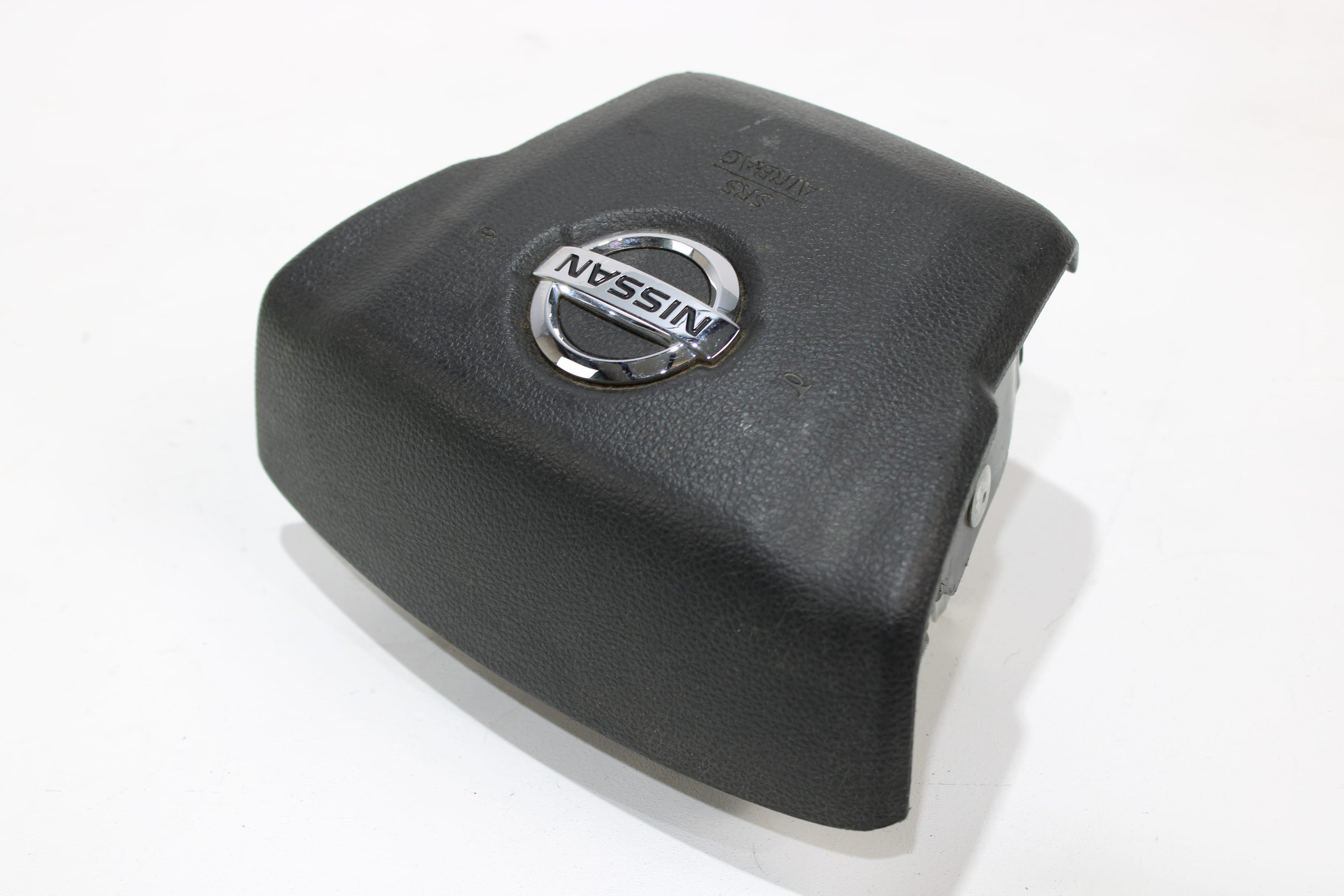 OEM Nissan Steering Wheel Airbag – Fits Titan (2018–2021) – Part 985109FT8A - Nissan