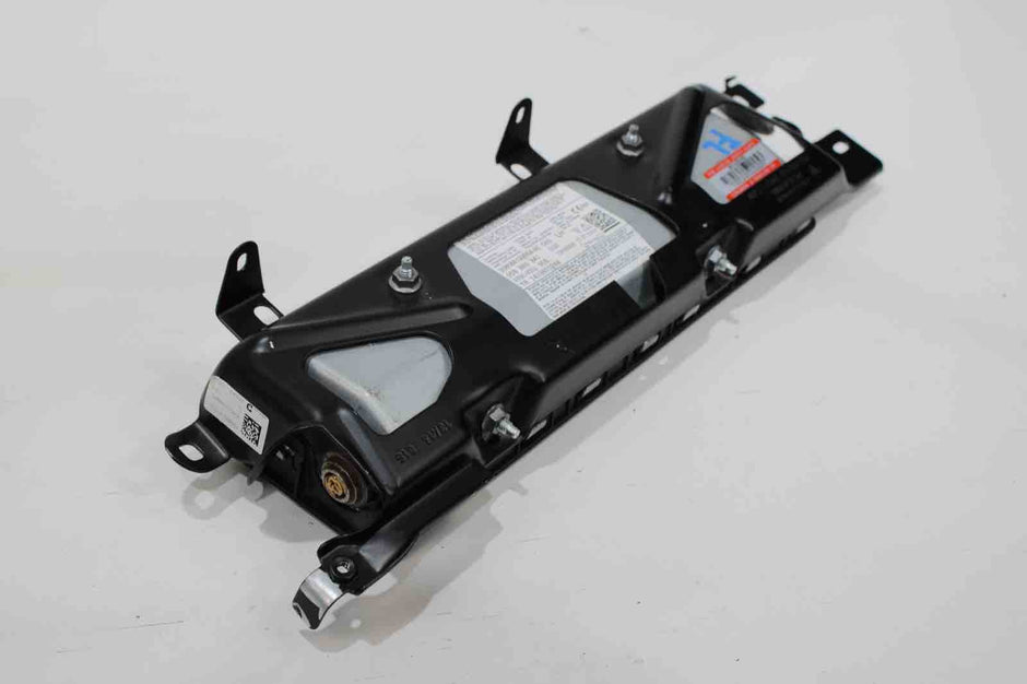 OEM Porsche Macan Driver Knee Airbag (2015–2024) | Part 95B880841 - Porsche