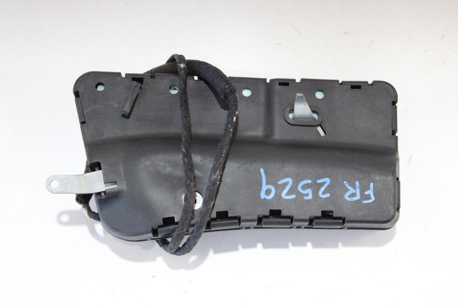 OEM Porsche Passenger Seat Airbag – Fits Cayenne (2003–2007) and Volkswagen Touareg (2004–2007) – Part #7L0880240B - Porsche