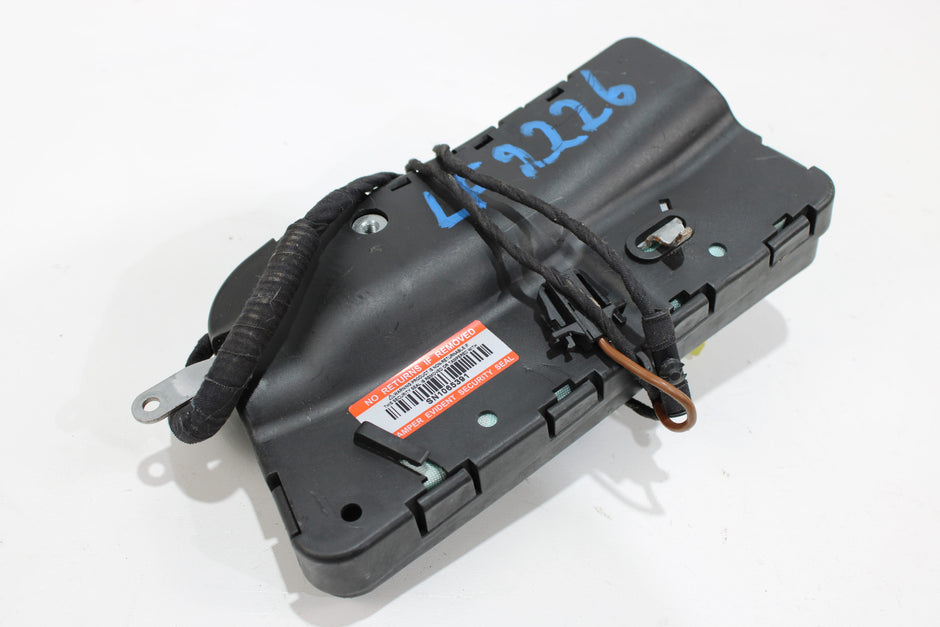 OEM Porsche Side Airbag – Fits Cayenne (2003–2010) – Part 7L0880239K - Porsche