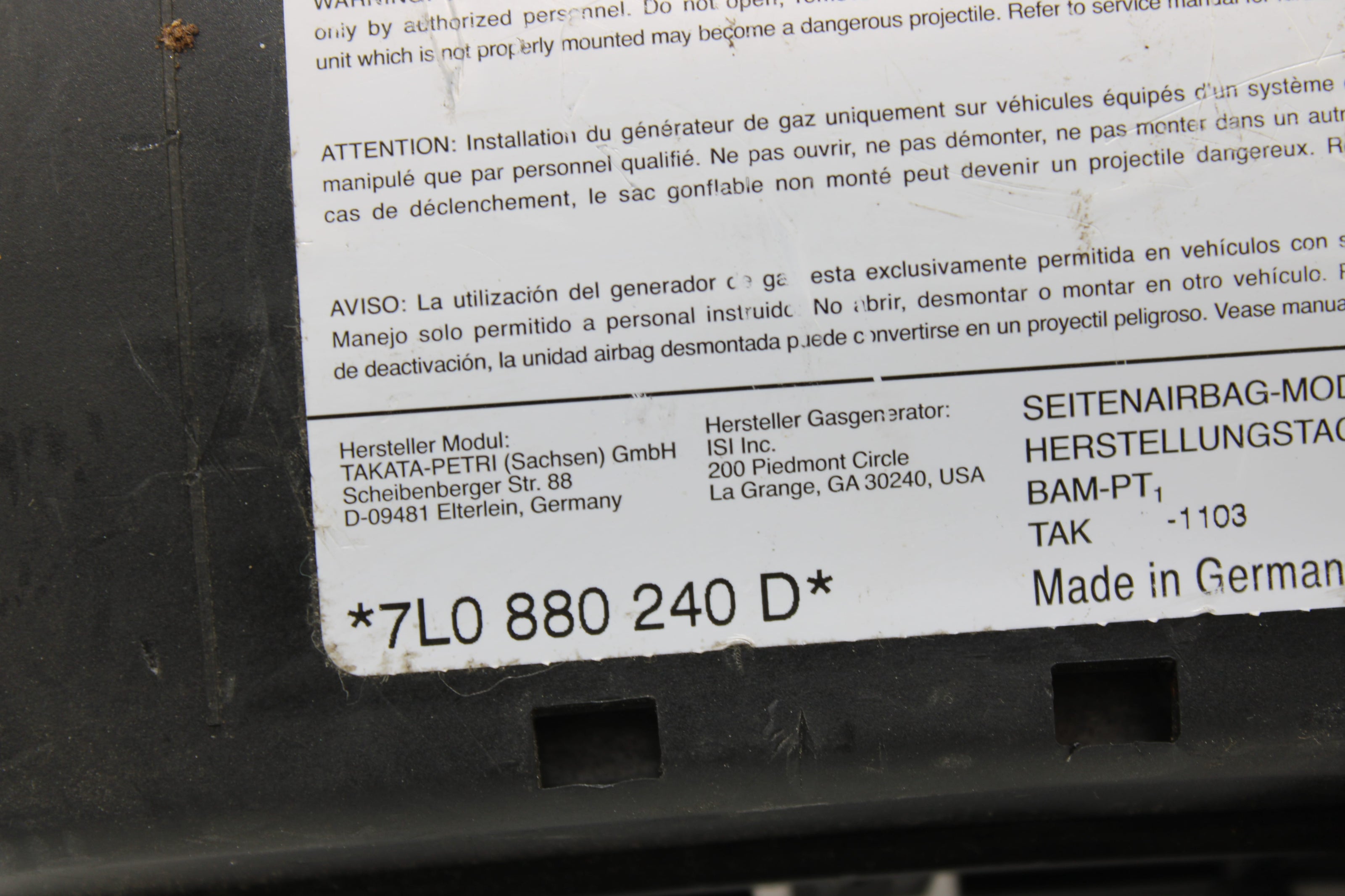 OEM Porsche Side Airbag – Fits Cayenne (2003–2010) – Part 7LO 880 240 D - Porsche