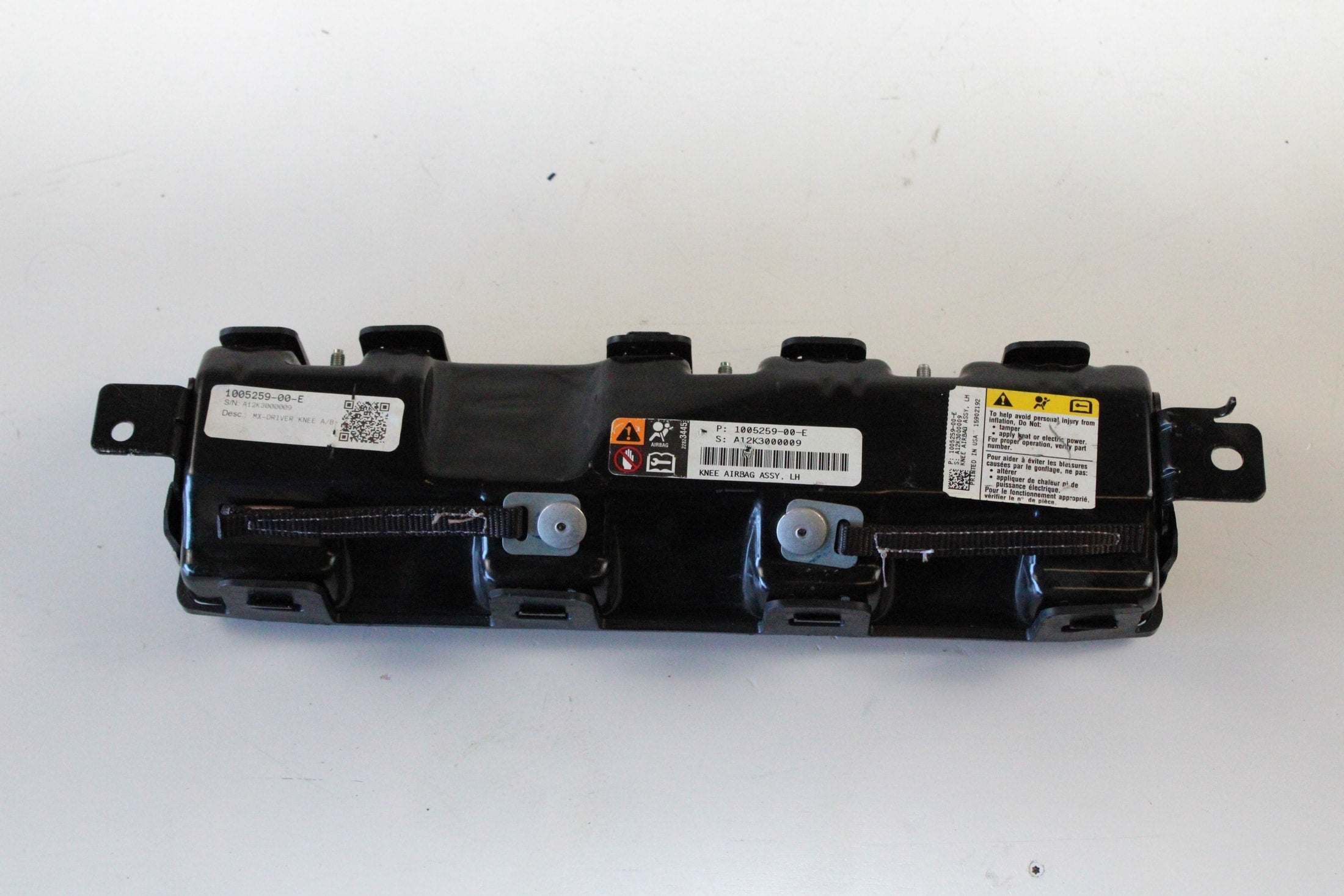 OEM Tesla Driver Knee Airbag – Fits Model S (2012–2016) – Part #1005259-00-E - Tesla