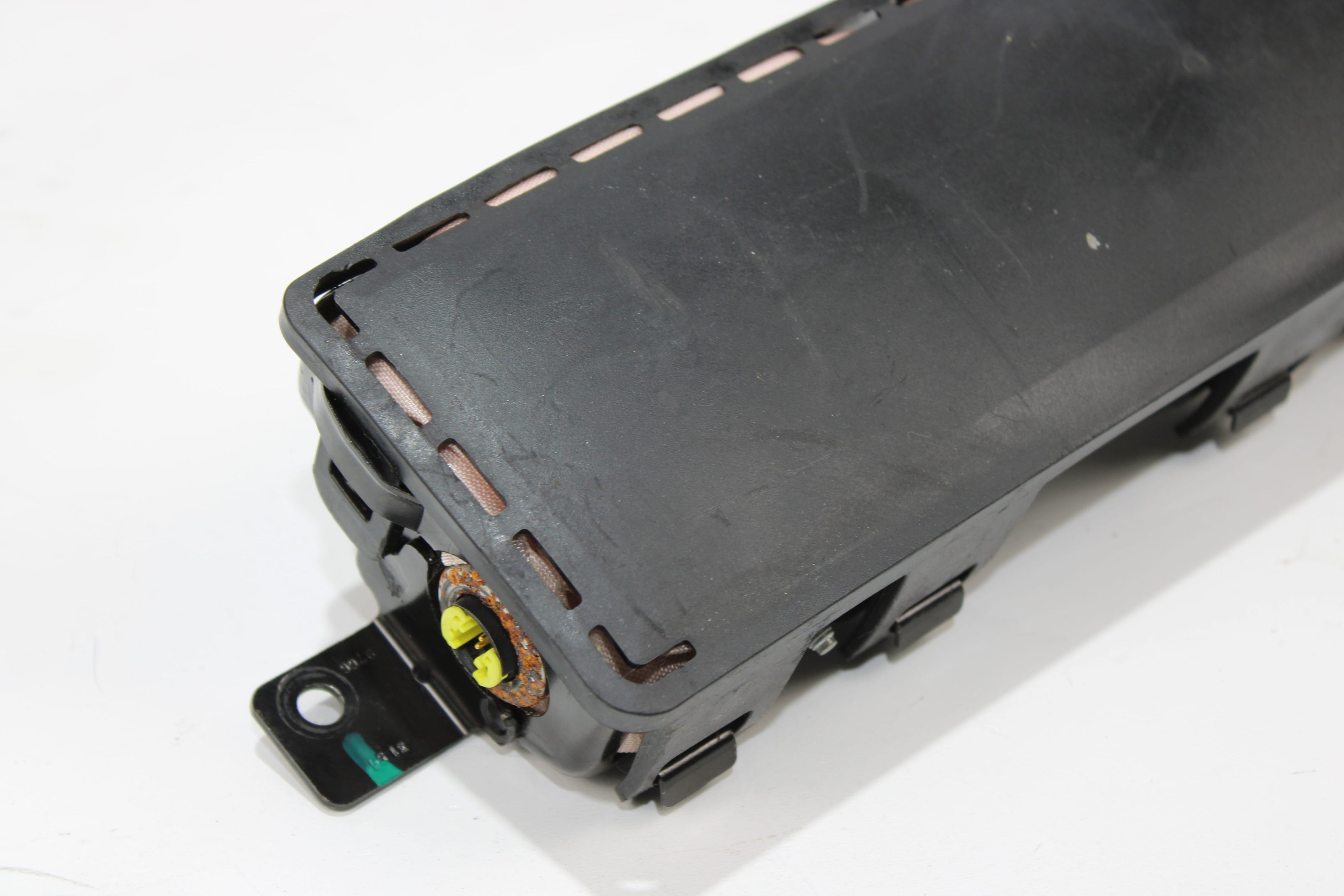 OEM Tesla Knee Airbag – Fits Model S (2012–2020) – Part 1005260 - 00 - G - Tesla