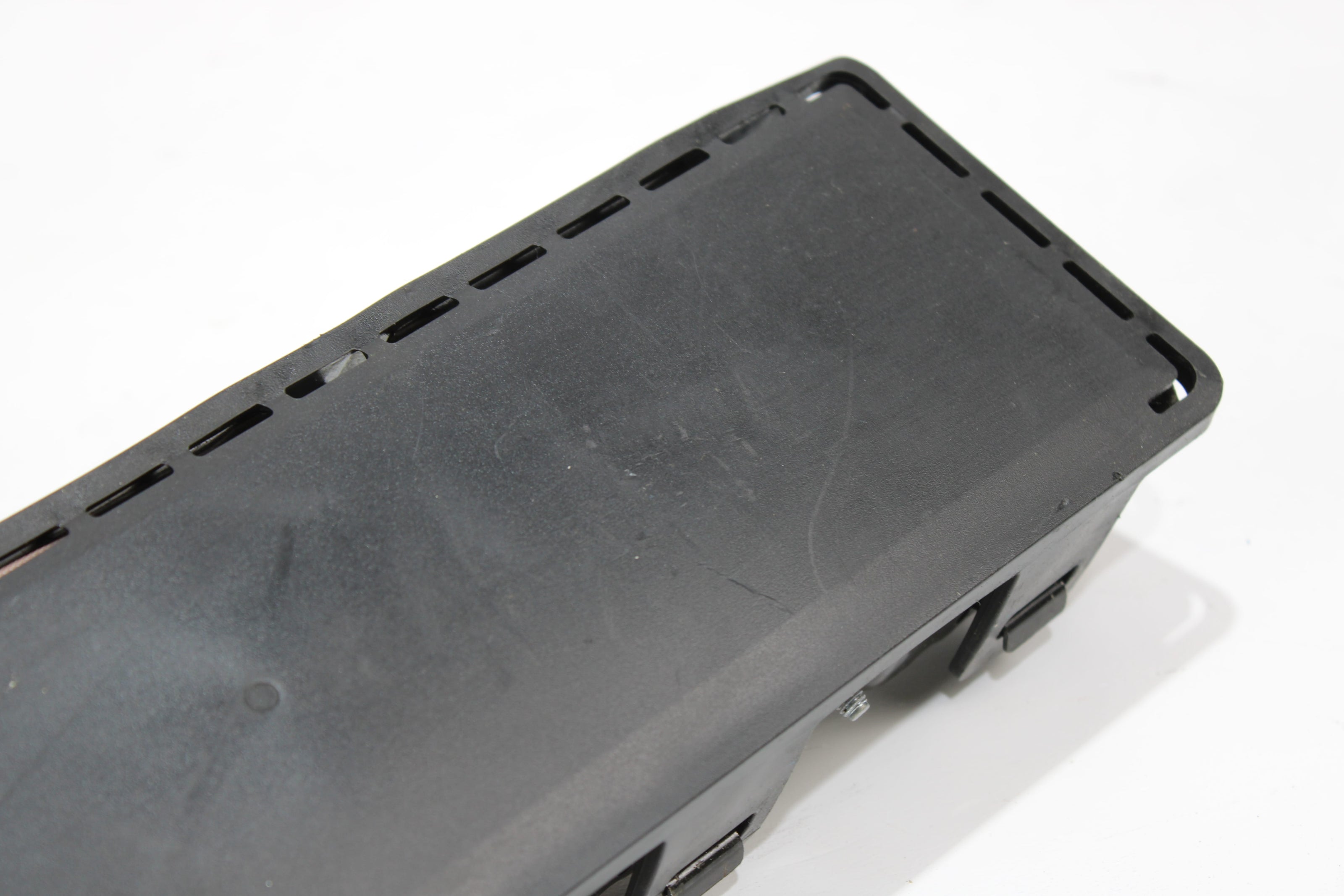 OEM Tesla Knee Airbag – Fits Model S (2012–2020) – Part 1005260 - 00 - G - Tesla