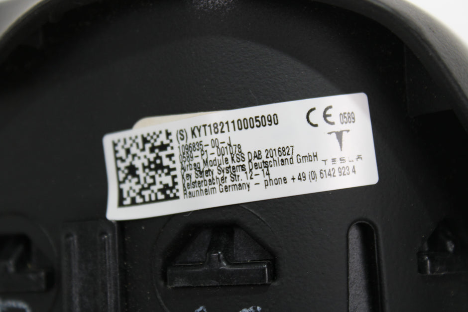 OEM Tesla Steering Wheel Airbag – Fits Model 3 (2017–2023) – Part 1508347 - 00 - D - Tesla