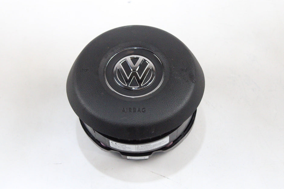 OEM Volkswagen Driver Steering Wheel Airbag – Fits Beetle, Beetle Convertible (2012–2014) – Part #5C5-880-201-AE-81U - Volkswagen