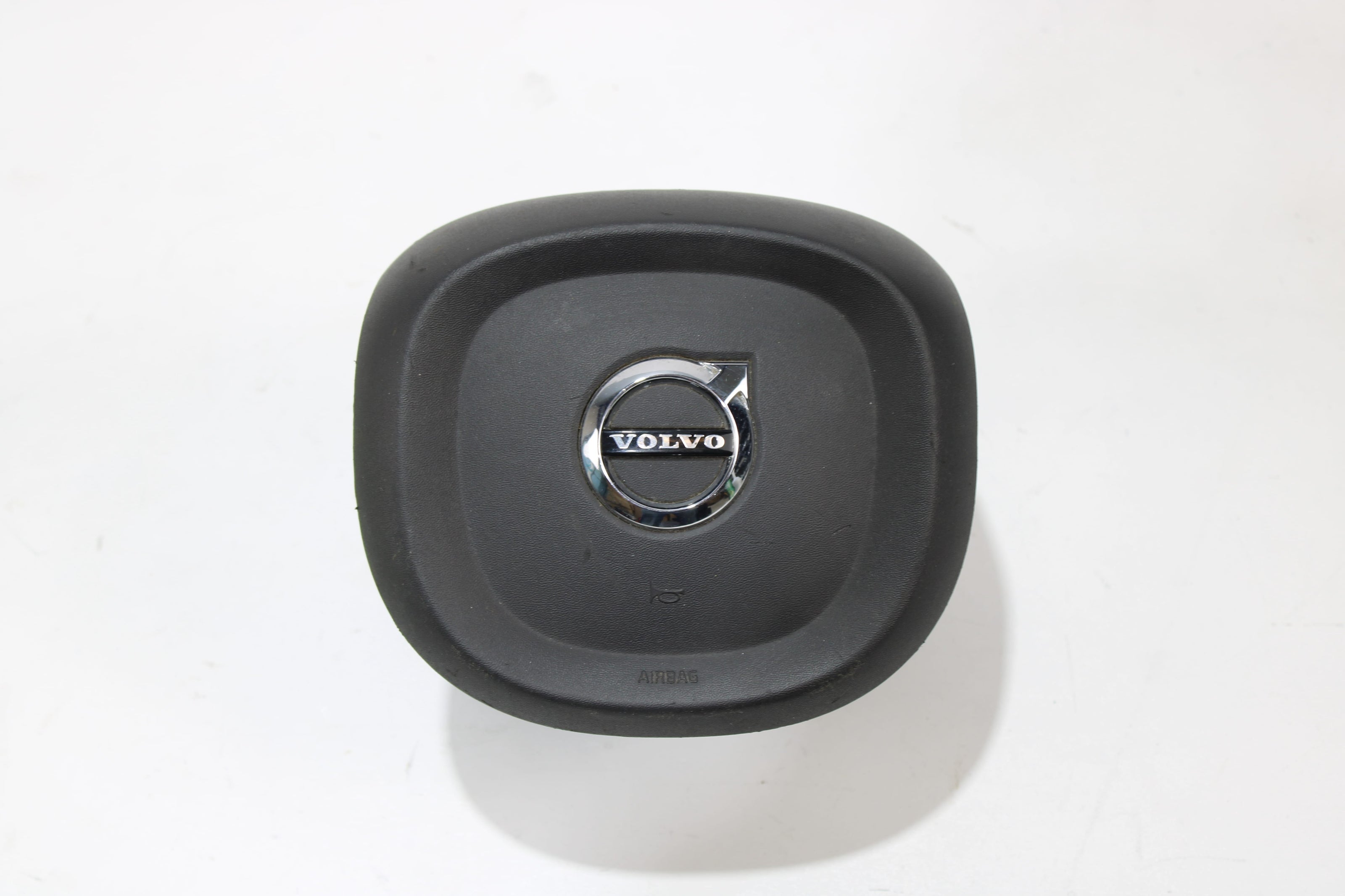 OEM Volvo Steering Wheel Airbag – Fits Xc90 (2016–2024) – Part P31663012 - Volvo